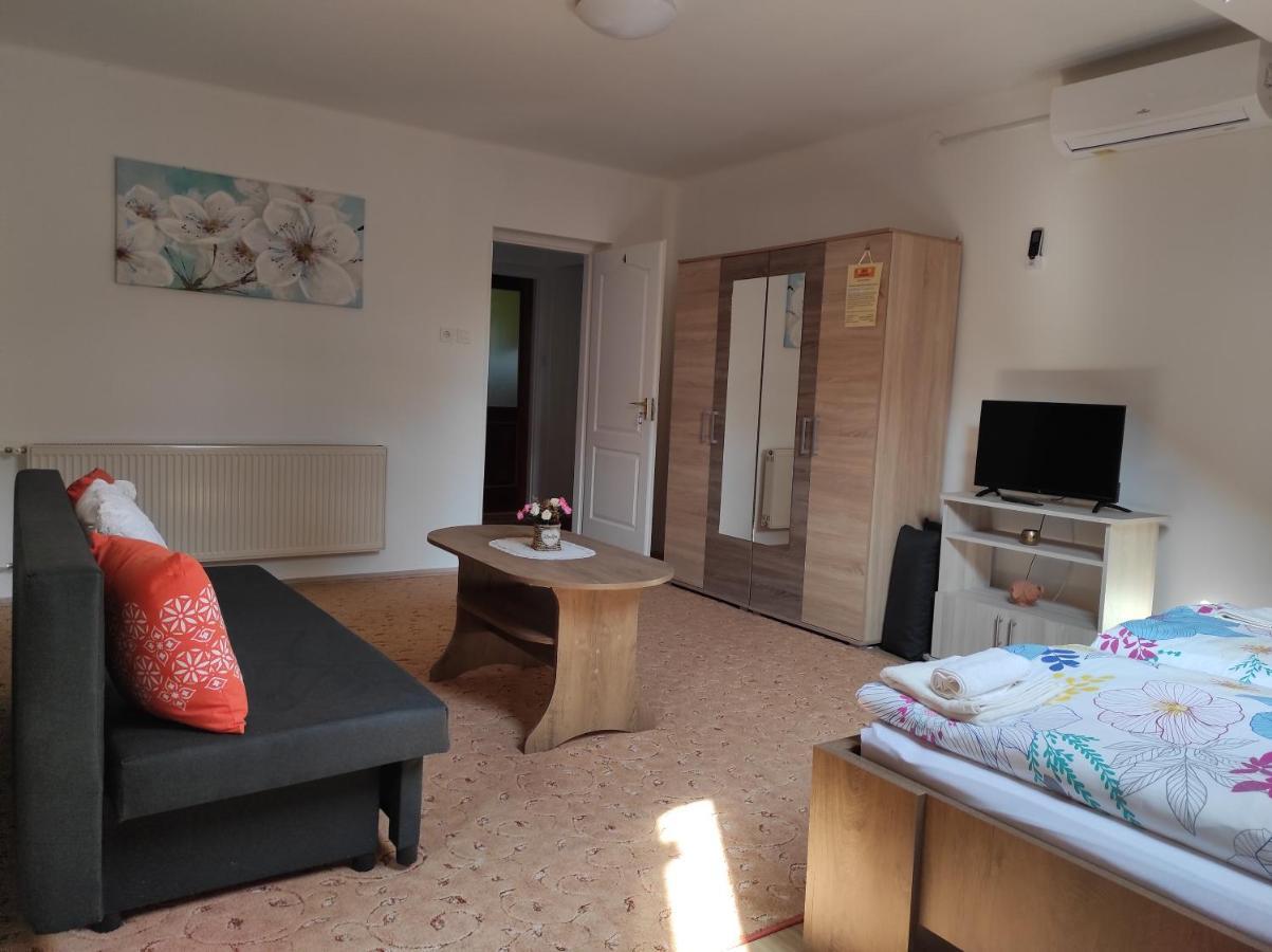 Apartmán Era Apartman Harkány Exteriér fotografie